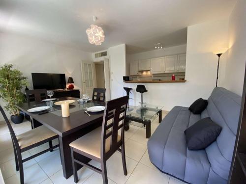 Appartement Juan les Pins, 3 pièces, 6 personnes - FR-1-252-171 Antibes france