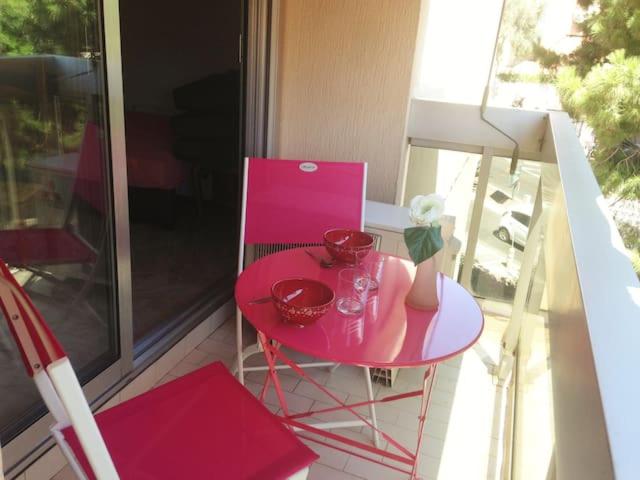 Appartement JUAN LES PINS, T2 Cosy et confortable, avec PARKING en sous-sol, proche plages et commerces 78 Boulevard du Président Wilson 06160 Antibes