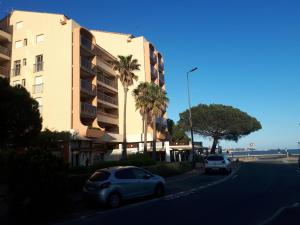 Appartement jujuceline83 Le Capitole A, 415 Avenue de port Fréjus 83600 Fréjus Provence-Alpes-Côte d\'Azur