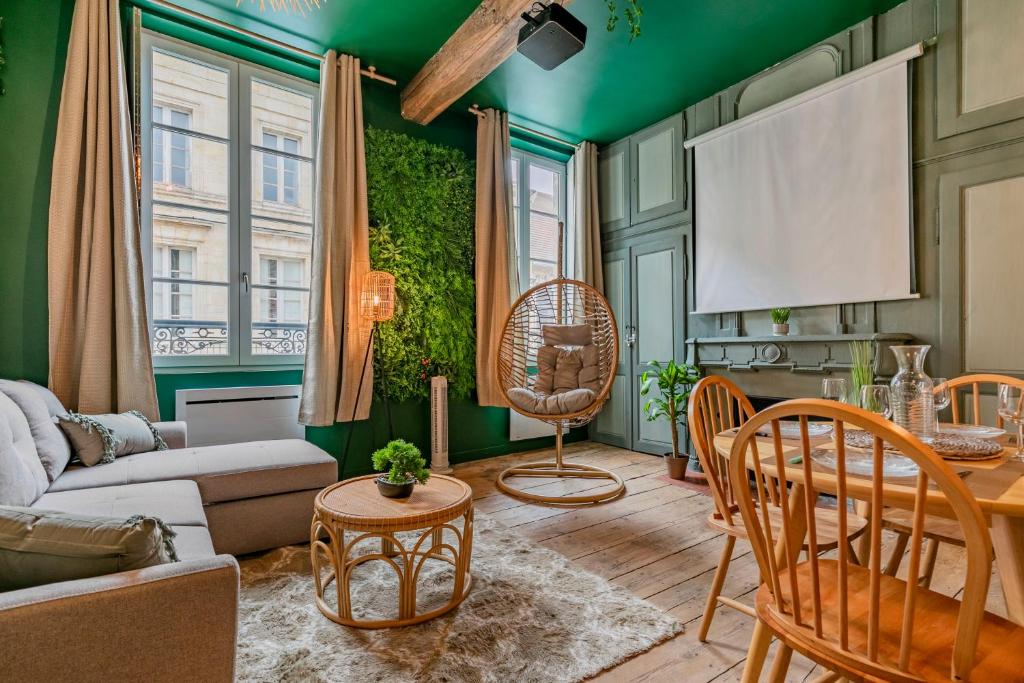 Appartement Appartement Jungle - Libourne Centre - 4 pers - Sauna - Netflix 22 Rue Montesquieu, 33500 Libourne