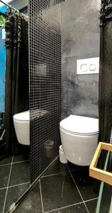 * JUNGLE SPA * CABANE EN VILLE * Terrasse, centre ville