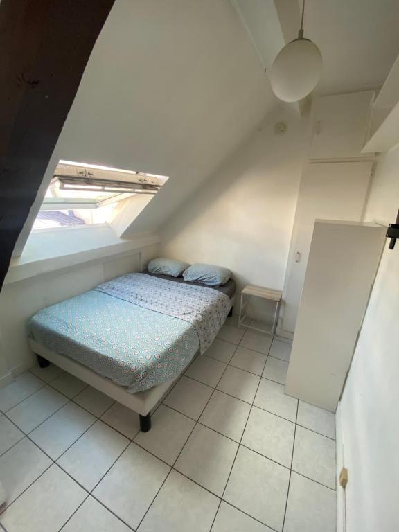 Appartement Just for sleep Mini studio Paris 16 13 Rue de Bassano 75116 Paris