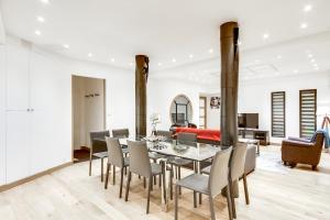 Just Renovated 138m2 On The Seine