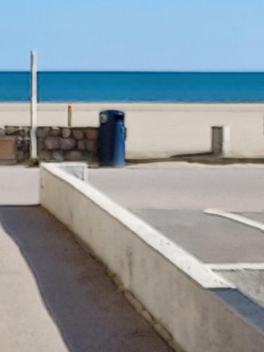 Juste à côté de la plage, clim, wifi