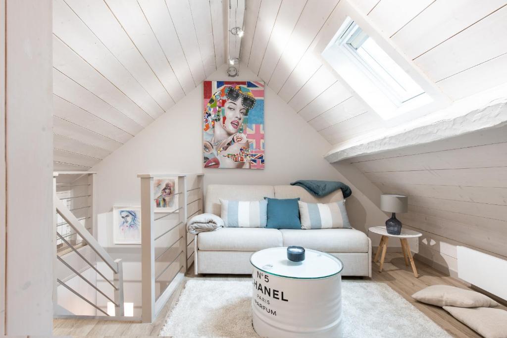K2 Annecy Rent Lodge 5 Rue Sainte-Claire, 74000 Annecy