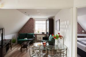 Kaiser Apartment