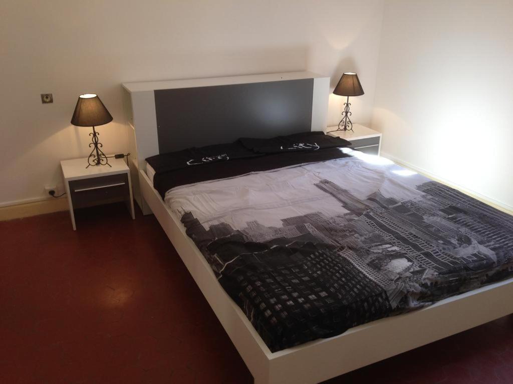 Appartement Kalliste - Appartement centre ville tout équipé 4 rue Notre Dame de Lourdes 20600 Bastia