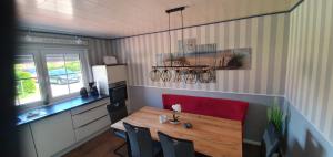 Kamin Apartment
