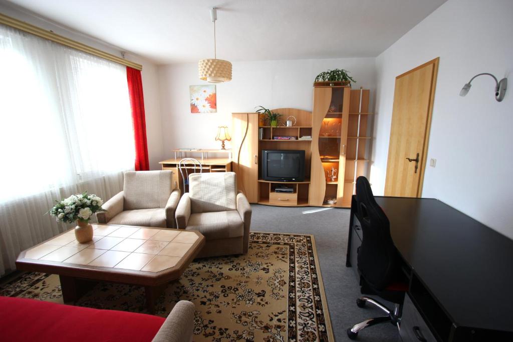 Karin's behagliche Ferienwohnung Schulstraße 14, 98554 Benshausen
