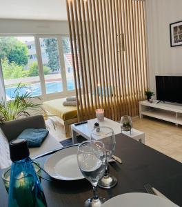 KASA VOYTIER Parking privé & Wifi - Balcon & Ascenseur