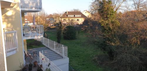 KEHL Center Schöne 2 Zimmer Wohnung mit Terrasse 60M2