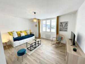 Kerlescan, appartement cosy avec piscine