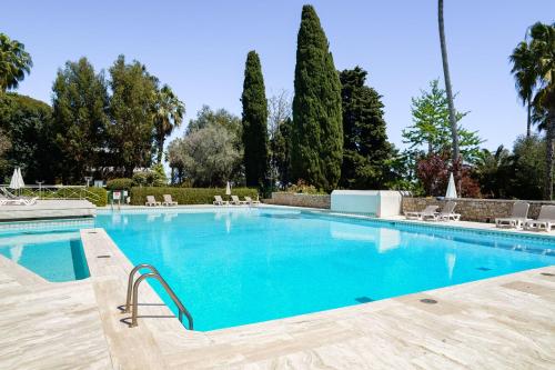KIKILOUE CANNES FACING THE SEA Terrace Swimming pool & Parking !