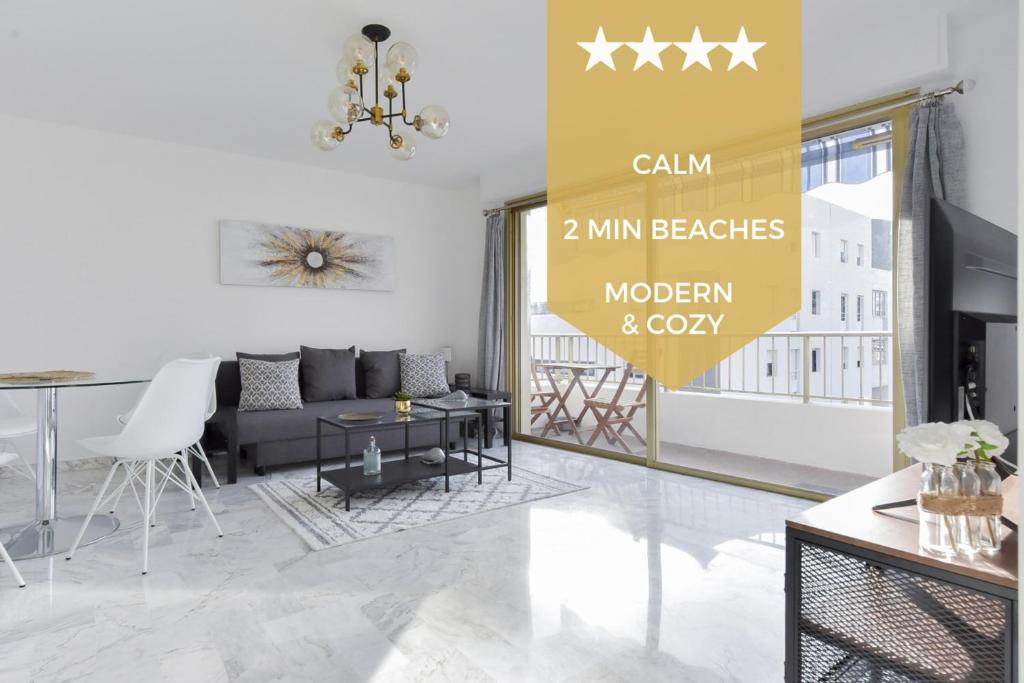 Appartement KIKILOUE Cannes' Palm Beach 2-mi walk to the beaches with terrace 25 rue Ricord Laty 06400 Cannes