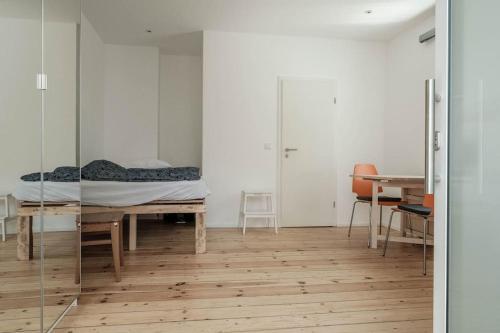 Kinderklinik, 600m zum Bahnhof 2B