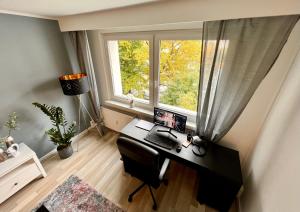 Kingsizebett im Zentrum Wohlfühlen & Arbeiten