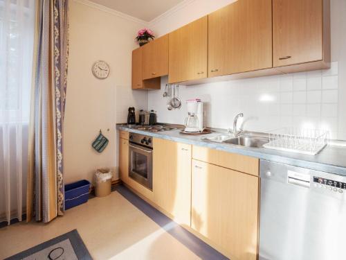 Klassik Appartement mit 1 Schlafzimmer und Balkon im Dachgeschoss 159
