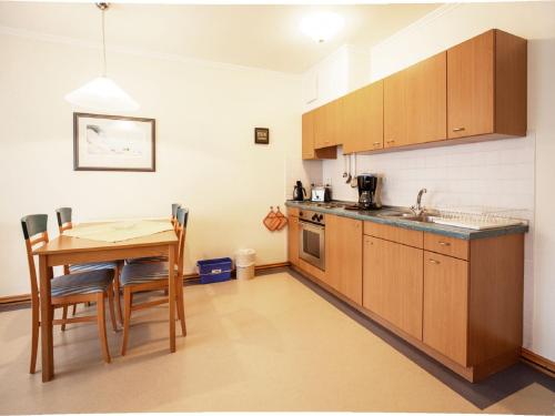 Klassik Appartement mit 1 Schlafzimmer und Balkon im Obergeschoss 019