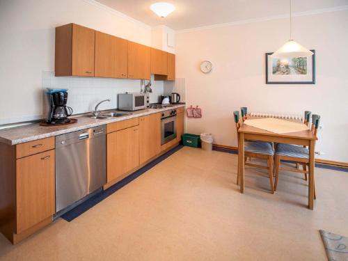 Klassik Appartement mit 1 Schlafzimmer und Balkon im Obergeschoss 106