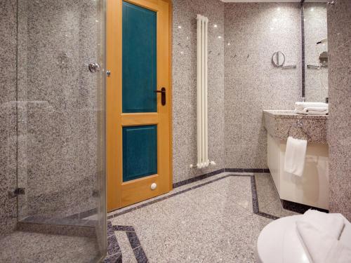 Klassik Appartement mit 1 Schlafzimmer und Balkon im Obergeschoss 266
