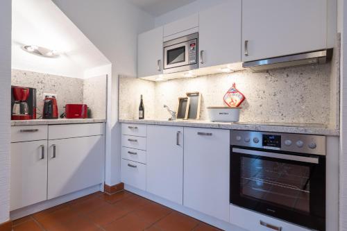 Klassik Appartement mit 1 Schlafzimmern und Terrasse C16