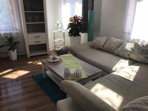 Klein Apartment mit 2 Ferienwohnungen