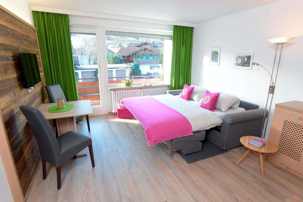 Klein+Fein 1-Raum-Appartement 19 Dorfstraße 1. Etage, links, 87538 Bolsterlang
