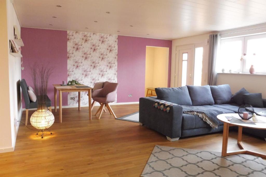 Appartement Klein's Hochwaldscheune Lindenstr. 21 54331 Pellingen