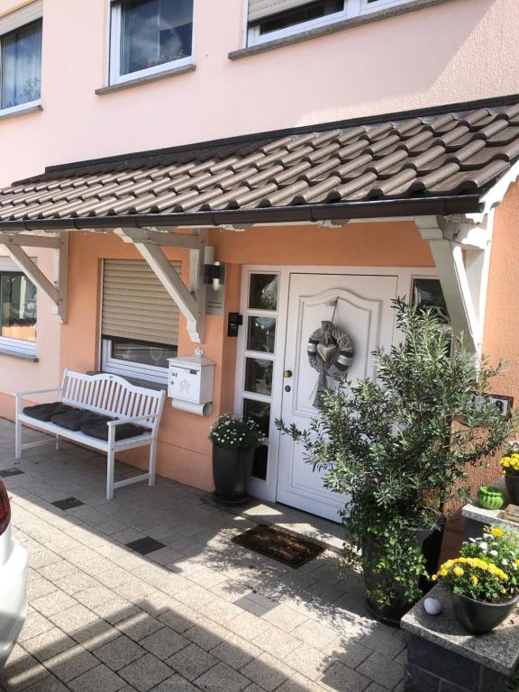 Appartement Kleine Auszeit 148 Bexbacher Straße 66540 Neunkirchen