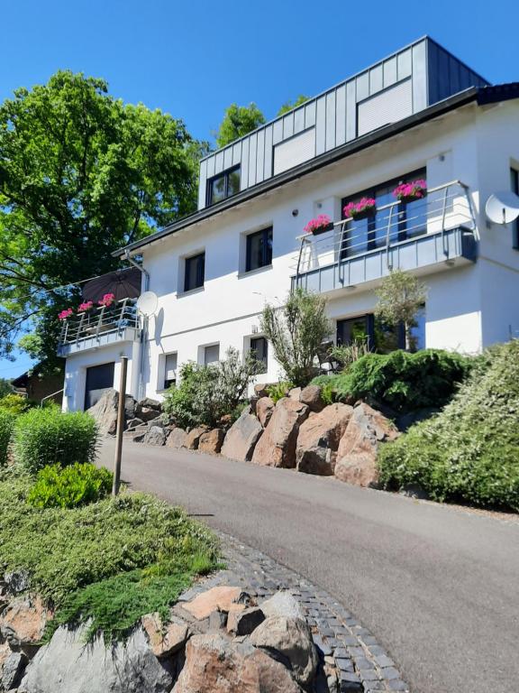 Kleine Auszeit Eifel Am Silberberg 13, 53947 Nettersheim