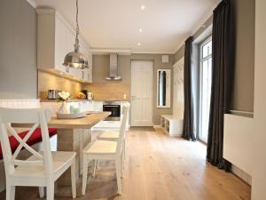 Kleine Charlotte - Traumwohnung mit Terrasse für 4 Personen
