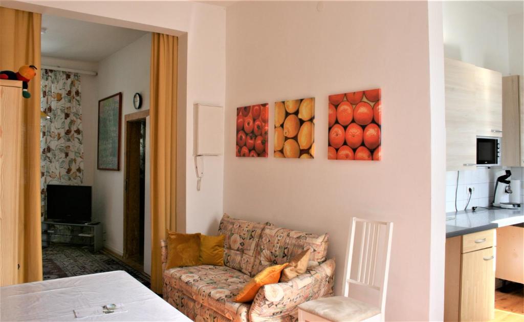 Kleiner Herrenhof augustinerstr.12 1.stock, 67547 Worms