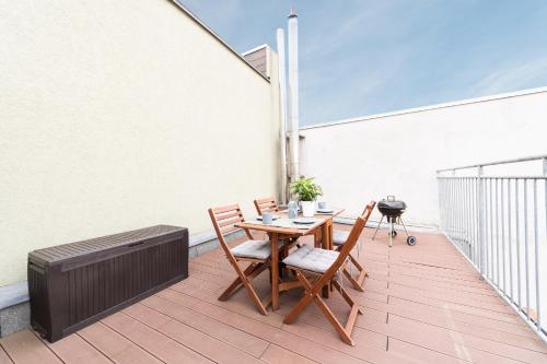 Ko-Living - Händel Suite - Altstadt mit Netflix & Dachterrasse