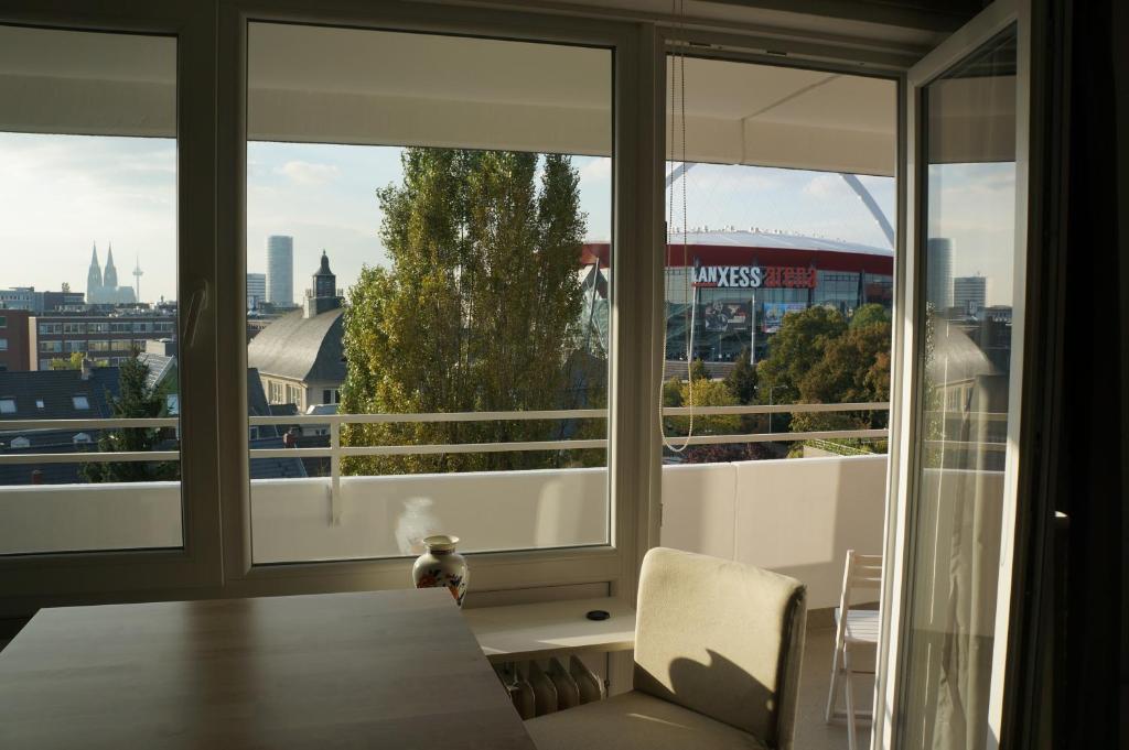 Appartement Köln Deutz/Messe, Lanxess Arena Deutz-Kalker Straße 64 50679 Cologne