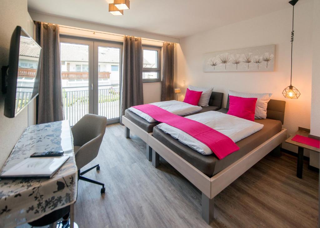 Komfort-Apartment Ambiente 2b bei Fam Horster Lorscher Straße 14, 64625 Bensheim