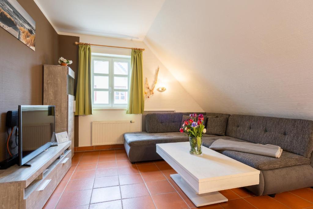 Komfort Appartement mit 1 Schlafzimmer B36 Nonnevitz 25 a-b, 18556 Dranske