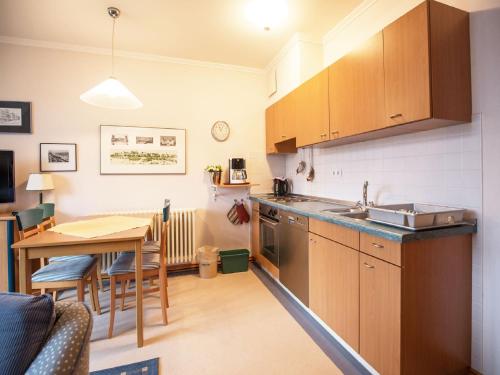 Komfort Appartement mit 1 Schlafzimmer und Balkon im Dachgeschoss 083