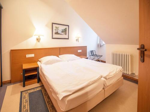 Komfort Appartement mit 1 Schlafzimmer und Balkon im Dachgeschoss 083