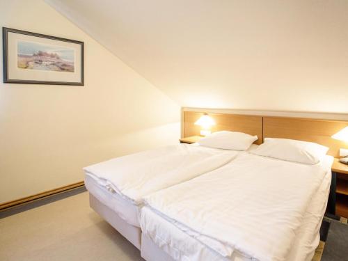 Komfort Appartement mit 1 Schlafzimmer und Balkon im Dachgeschoss 123