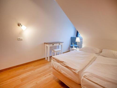 Komfort Appartement mit 1 Schlafzimmer und Balkon im Dachgeschoss 137