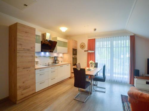 Komfort Appartement mit 1 Schlafzimmer und Balkon im Dachgeschoss 147