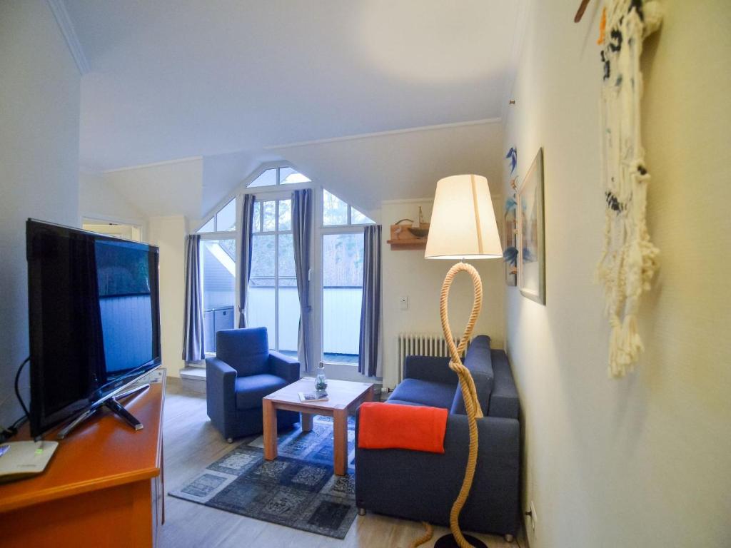 Komfort Appartement mit 1 Schlafzimmer und Balkon im Dachgeschoss 282 Dollahner Straße 55, 18609 Binz