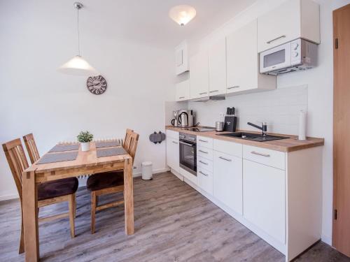 Komfort Appartement mit 1 Schlafzimmer und Balkon im Dachgeschoss 295