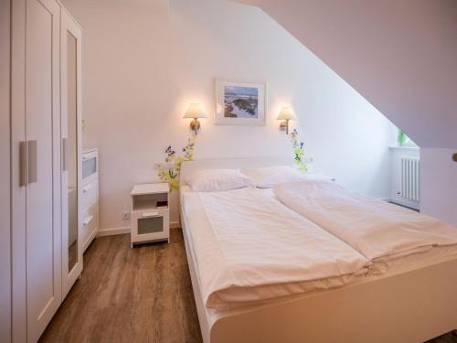 Komfort Appartement mit 1 Schlafzimmer und Balkon im Dachgeschoss 295