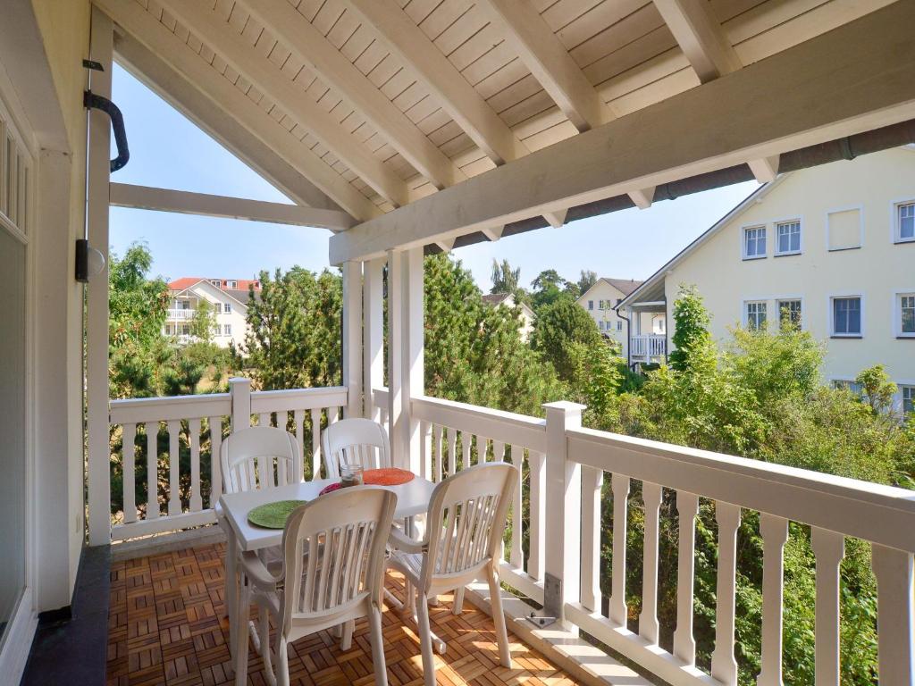Komfort Appartement mit 1 Schlafzimmer und Balkon im Obergeschoss 108 Dollahner Straße 55, 18609 Binz