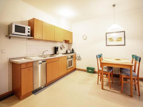 Komfort Appartement mit 1 Schlafzimmer und Balkon im Obergeschoss 300