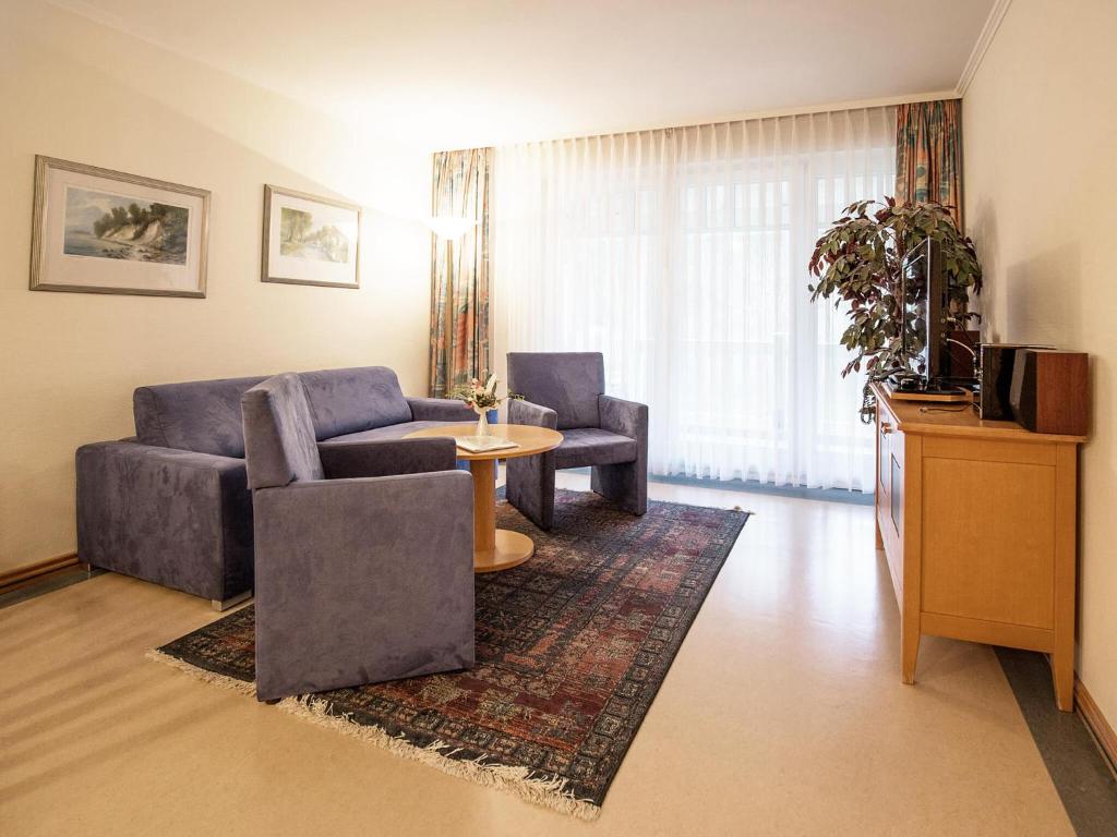 Komfort Appartement mit 2 Schlafzimmern und Balkon im Obergeschoss 277 Dollahner Straße 55, 18609 Binz