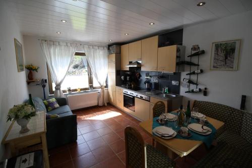 Komfort Ferienwohnung FEWO74-1