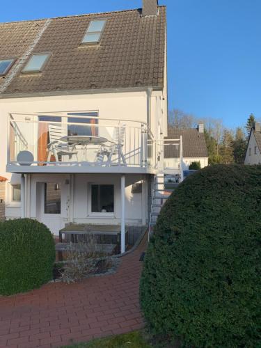 Komfort Ferienwohnung Kroemer 3-Zimmer, Garten, Strand 300 m