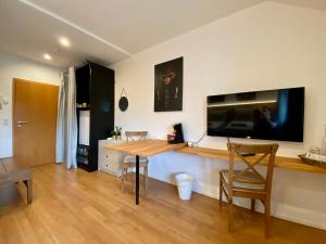 Komfortables Doppelzimmer in Kehl Goldscheuer - 1A Guesthouse